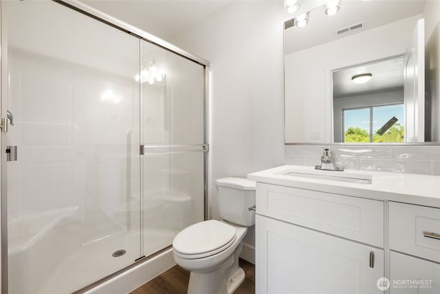 311 W Sandy Loop, Moses Lake, WA 98837