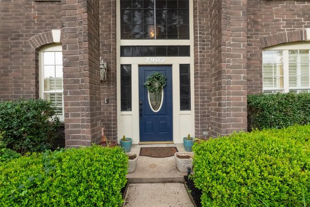 7902 Rothesay Chase Road, Houston, TX 77095