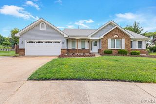 142 Rhinegarten Drive, Hazelwood, MO 63031
