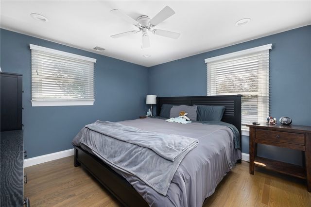 26 Leawood Drive, Cranston, RI 02920