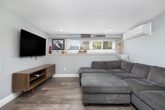 26 Leawood Drive, Cranston, RI 02920