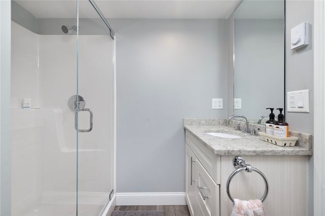 26 Leawood Drive, Cranston, RI 02920