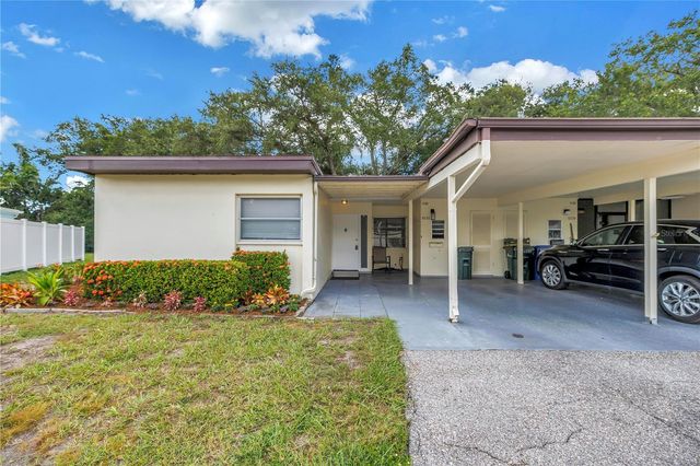 6232 GREEN VIEW CIRCLE 66, Sarasota, FL 34231