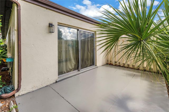 6232 GREEN VIEW CIRCLE 66, Sarasota, FL 34231
