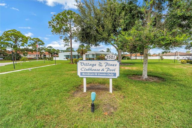 6232 GREEN VIEW CIRCLE 66, Sarasota, FL 34231