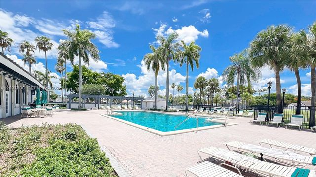 6316 NW 173rd Street, Hialeah, FL 33015