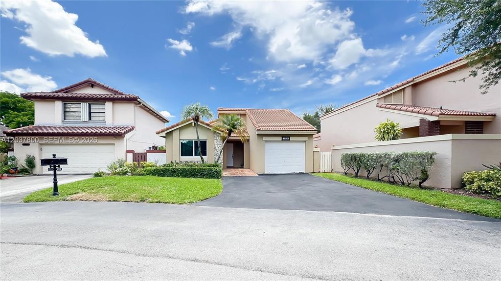 6316 NW 173rd Street, Hialeah, FL 33015