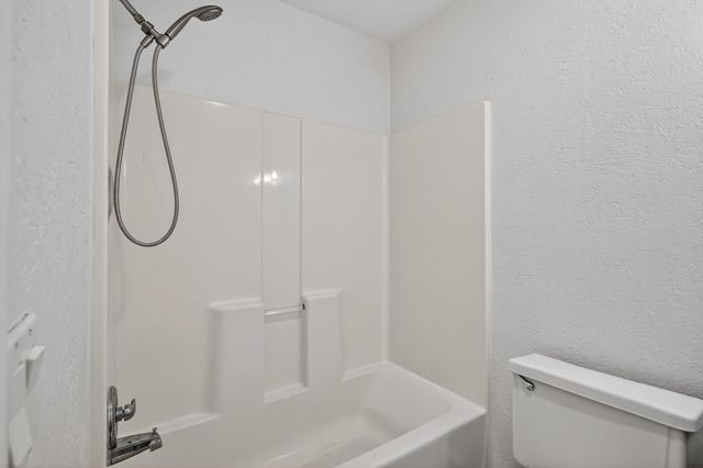 803 S State Highway Ab, Willard, MO 65781