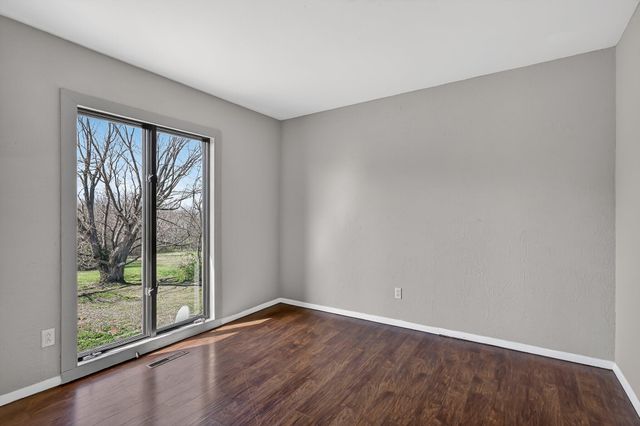 803 S State Highway Ab, Willard, MO 65781