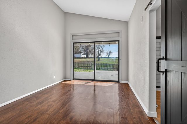 803 S State Highway Ab, Willard, MO 65781