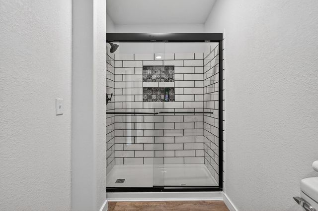 803 S State Highway Ab, Willard, MO 65781