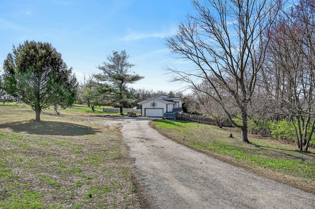 803 S State Highway Ab, Willard, MO 65781