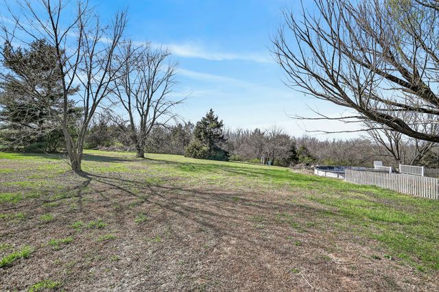 803 S State Highway Ab, Willard, MO 65781