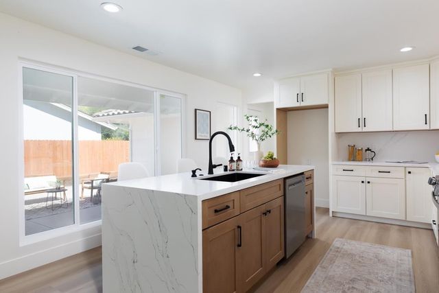 20090 Portola Drive, Salinas, CA 93908