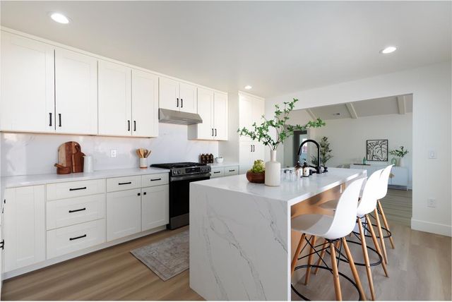 20090 Portola Drive, Salinas, CA 93908