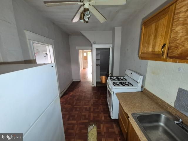 2811 BOARMAN AVE, Baltimore, MD 21215