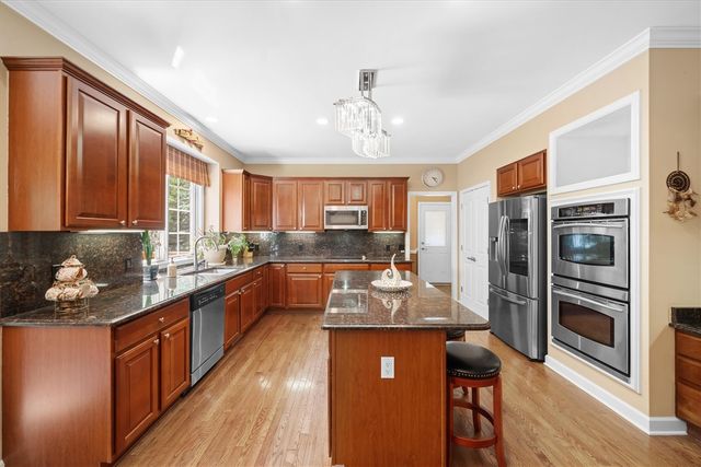 49828 Waterstone Estates Circle, Northville, MI 48168