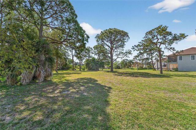 N POINTE ALEXIS DRIVE, Tarpon Springs, FL 34689