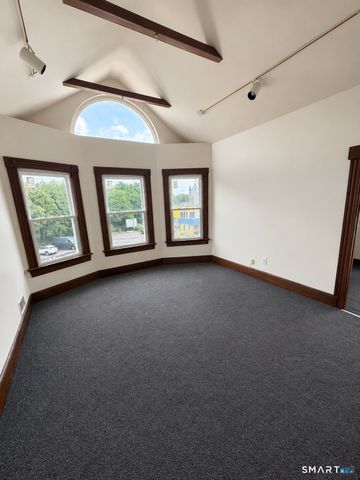 810 North Avenue, Bridgeport, CT 06606