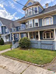 810 North Avenue, Bridgeport, CT 06606