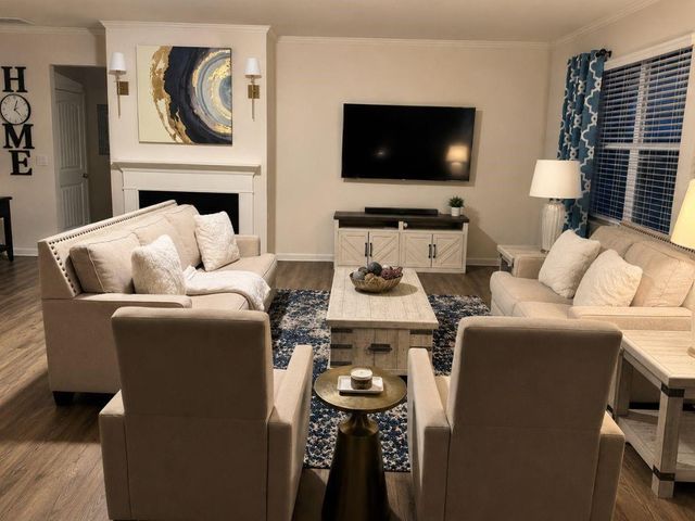 183 Durana Way, Dallas, GA 30132