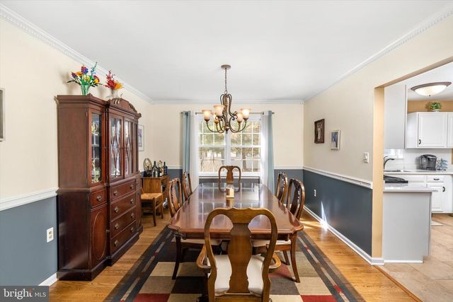 1 SARA DR, Robbinsville, NJ 08691