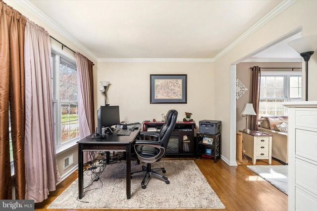 1 SARA DR, Robbinsville, NJ 08691