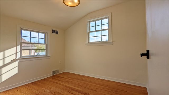 145 E Woodford Ave, E Pittsburgh, PA 15210