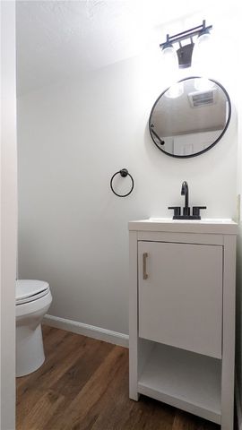 145 E Woodford Ave, E Pittsburgh, PA 15210