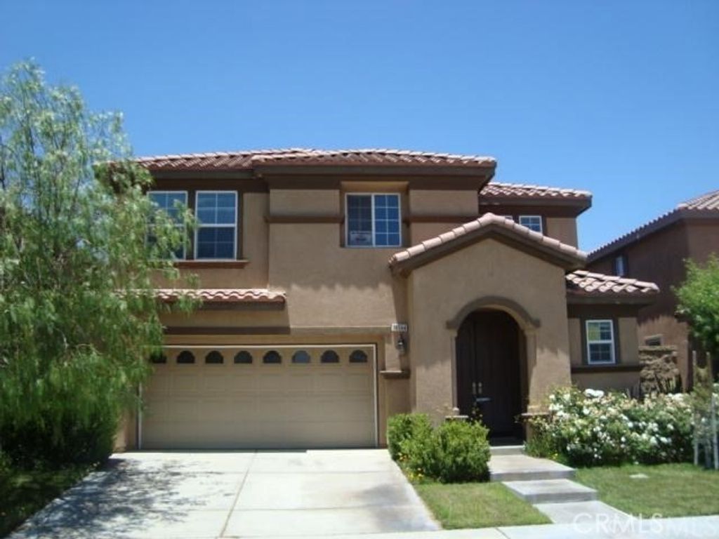 Image 1 of property listing at 16564 El Revino, Fontana, CA 92336