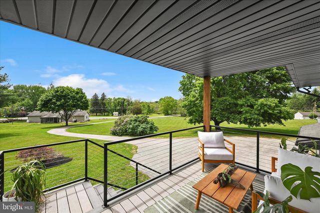 647 N MAIN ST, Bernville, PA 19506