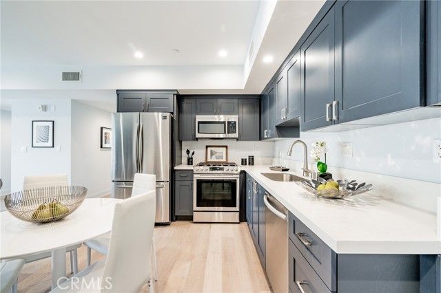 137 S Wilson Avenue 107, Pasadena, CA 91106