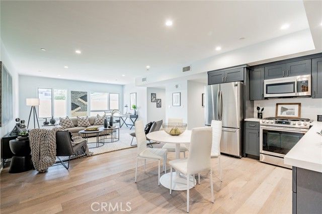 137 S Wilson Avenue 107, Pasadena, CA 91106