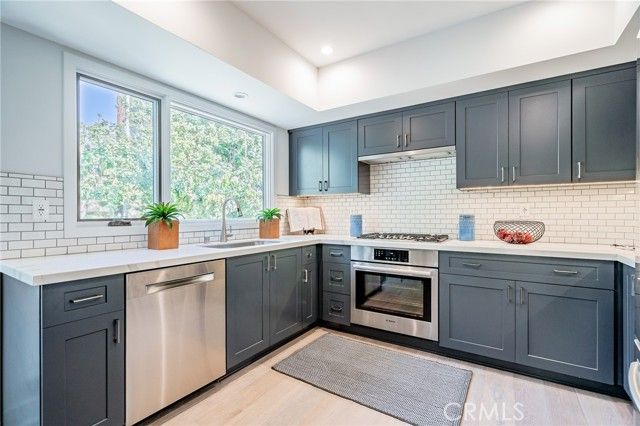 137 S Wilson Avenue 107, Pasadena, CA 91106