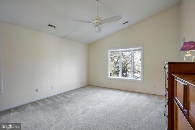 11290 SPYGLASS COVE LN, Reston, VA 20191