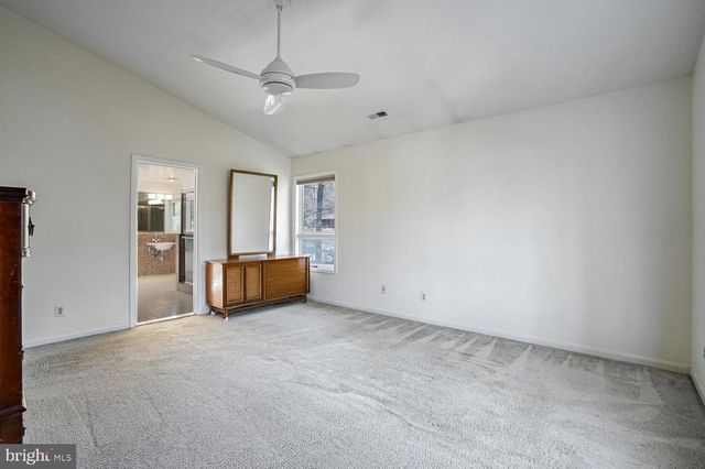11290 SPYGLASS COVE LN, Reston, VA 20191
