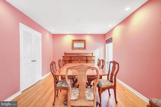 11290 SPYGLASS COVE LN, Reston, VA 20191