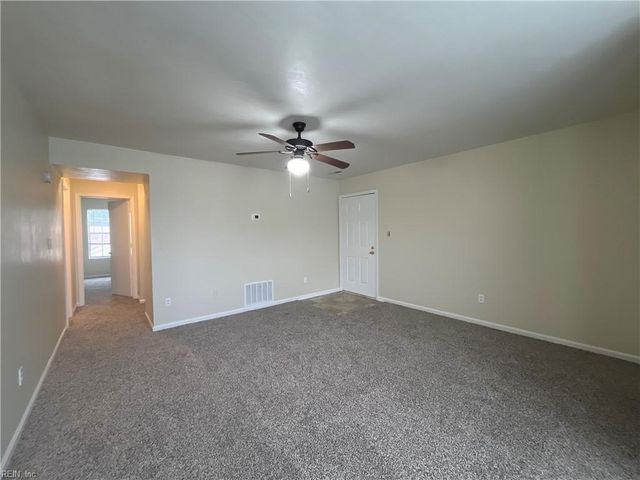 921 W. Little Creek RD # 6, Norfolk, VA 23518