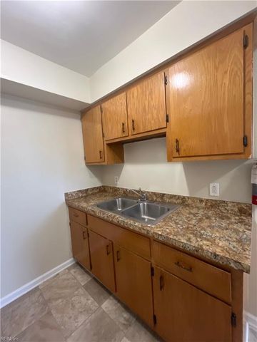 921 W. Little Creek RD # 6, Norfolk, VA 23518