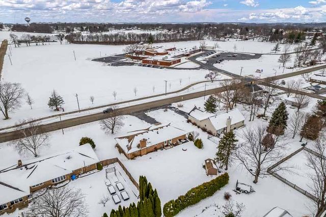 1126 Main Street, Pecatonica, IL 61063