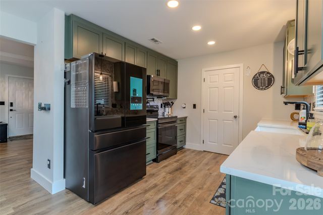 506 S Cansler Street, Kings Mountain, NC 28086