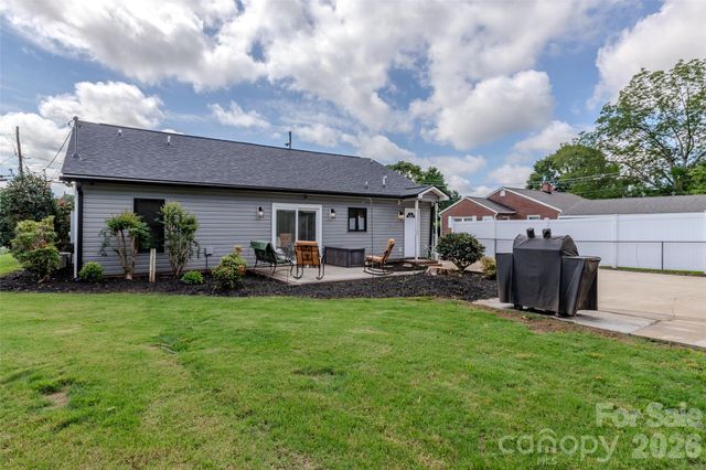 506 S Cansler Street, Kings Mountain, NC 28086