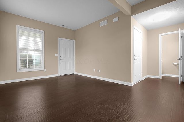 5527 Albany Terrace Way, Westerville, OH 43081