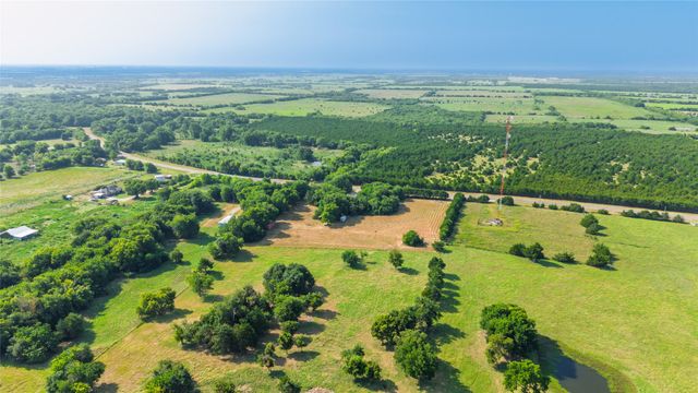 4666 Fm 1569, Farmersville, TX 75442
