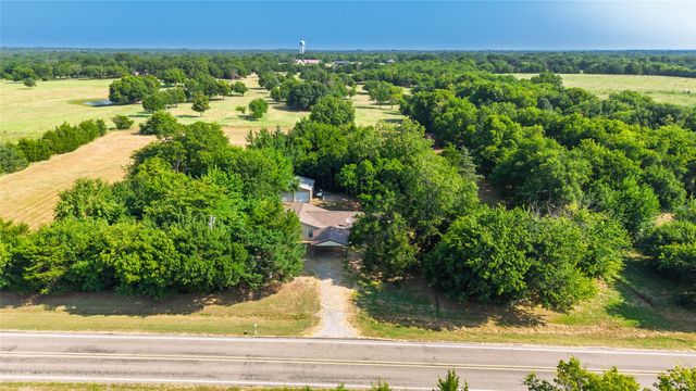 4666 Fm 1569, Farmersville, TX 75442