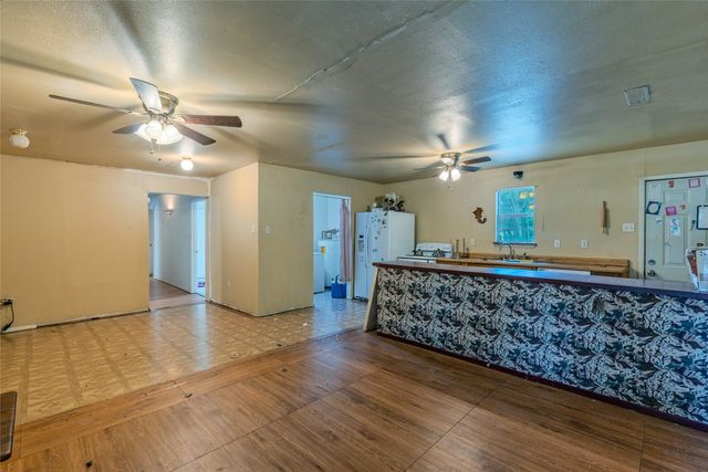 4666 Fm 1569, Farmersville, TX 75442