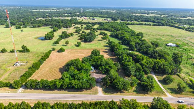 4666 Fm 1569, Farmersville, TX 75442