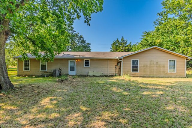 4666 Fm 1569, Farmersville, TX 75442