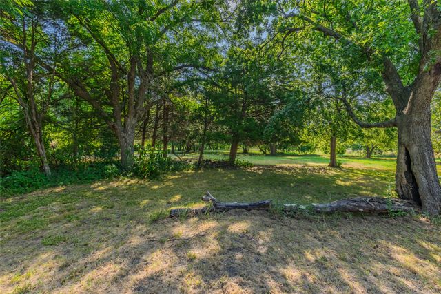 4666 Fm 1569, Farmersville, TX 75442