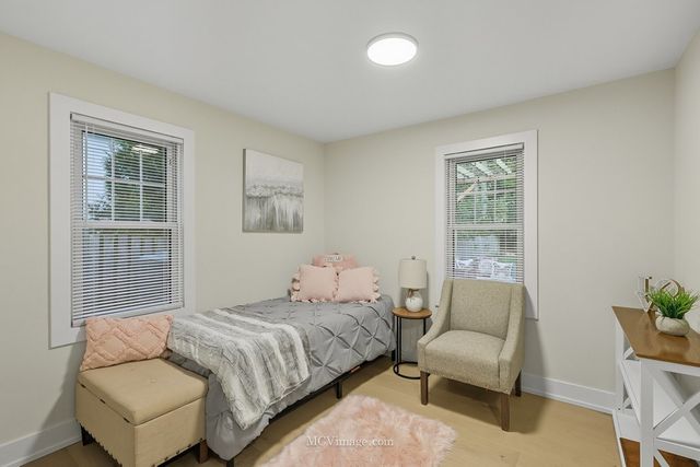 755 Division Street, Barrington, IL 60010